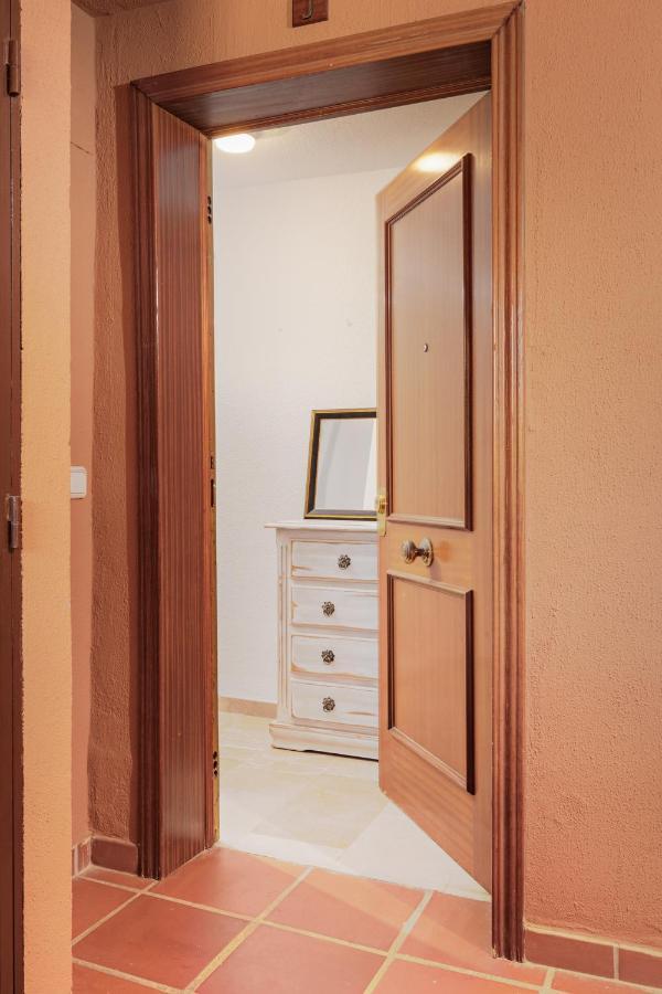 Fresh Penthouse Apartment With Great Sea Views Касарес Екстер'єр фото